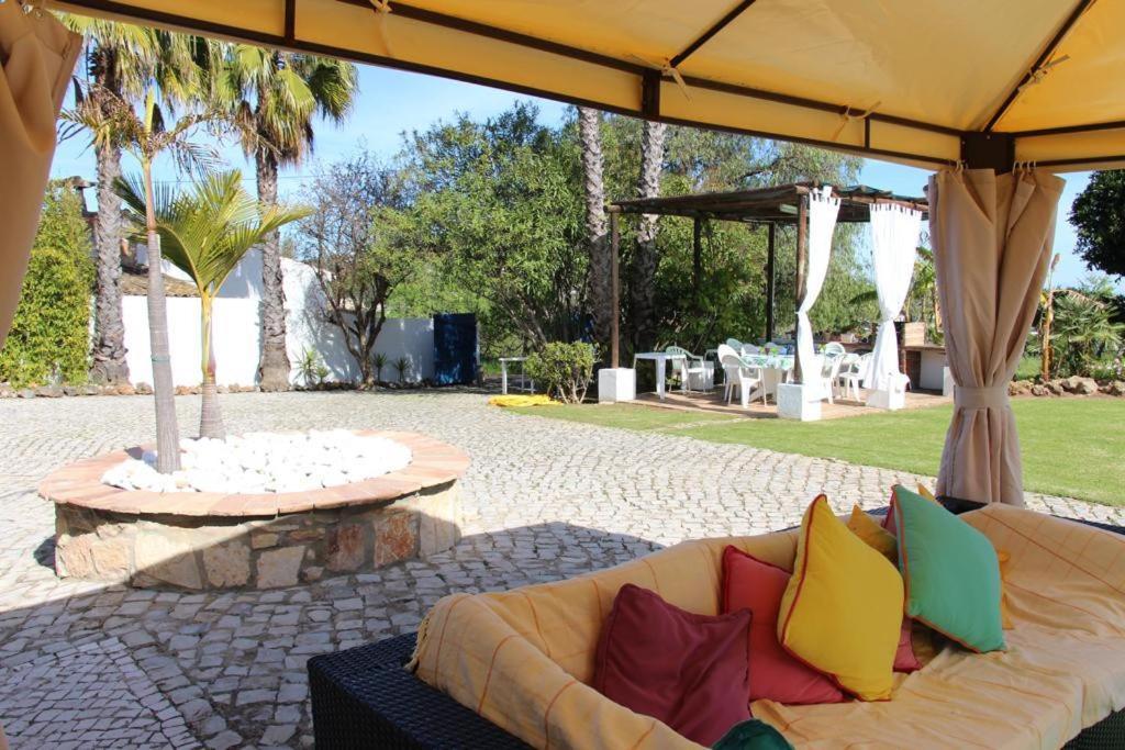 Idyllic With Huge Garden For 14pax Алмансил